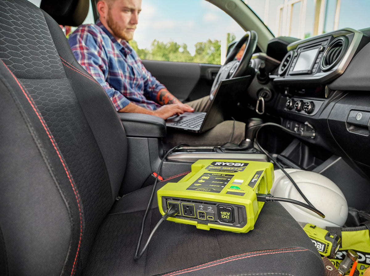 18V ONE+ 800-WATT AUTOMOTIVE POWER INVERTER | RYOBI