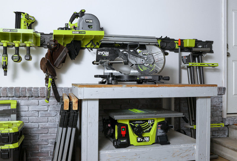 18V ONE+ HP BRUSHLESS 10″ SLIDING COMPOUND MITER SAW | RYOBI