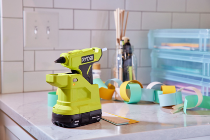 18V ONE+ COMPACT GLUE GUN | RYOBI