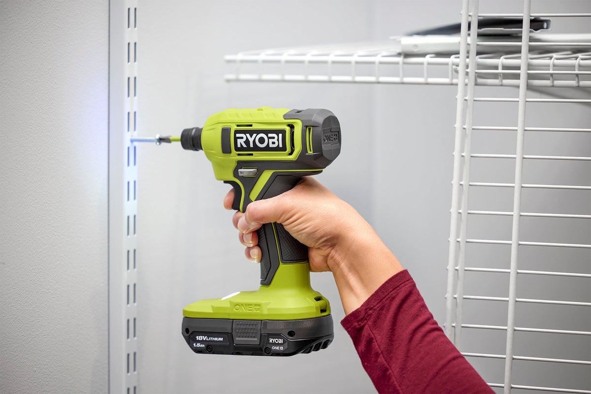 18V ONE+ 1/4″ HEX SCREWDRIVER KIT | RYOBI