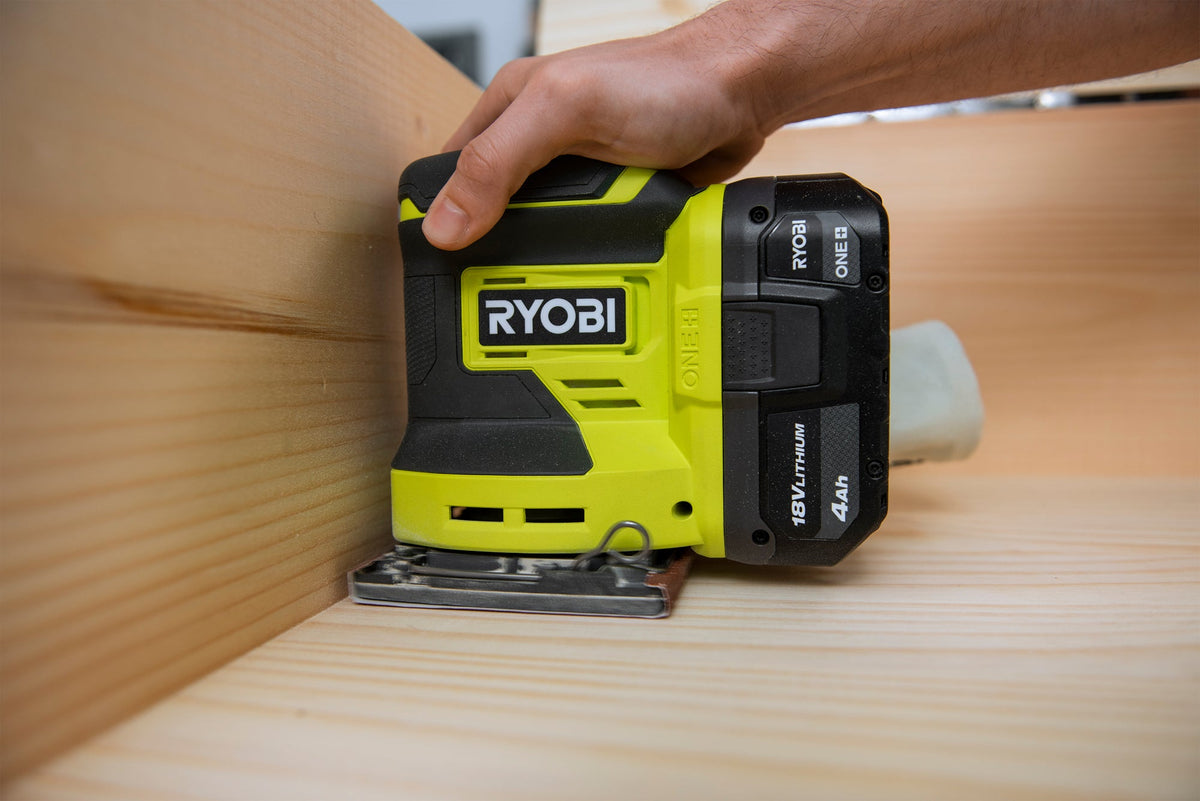 18V ONE+ 1/4 SHEET SANDER KIT | RYOBI