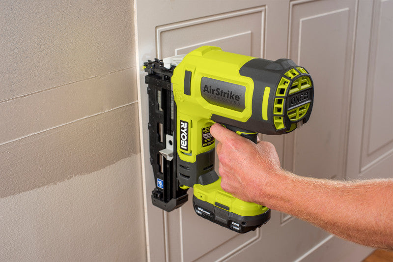 18V ONE+ AIRSTRIKE 16GA FINISH NAILER KIT | RYOBI