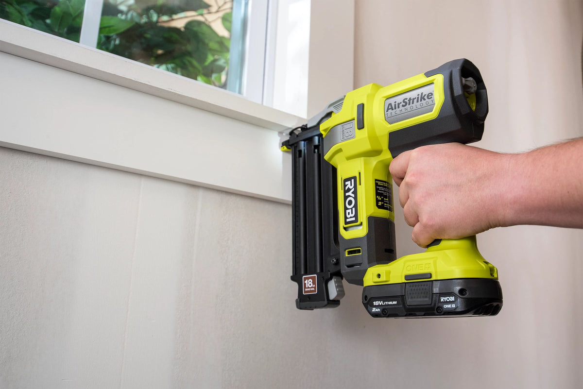 18V ONE+ AIRSTRIKE 18GA BRAD NAILER KIT | RYOBI