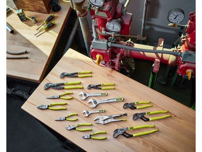 10″ ADJUSTABLE WRENCH | RYOBI