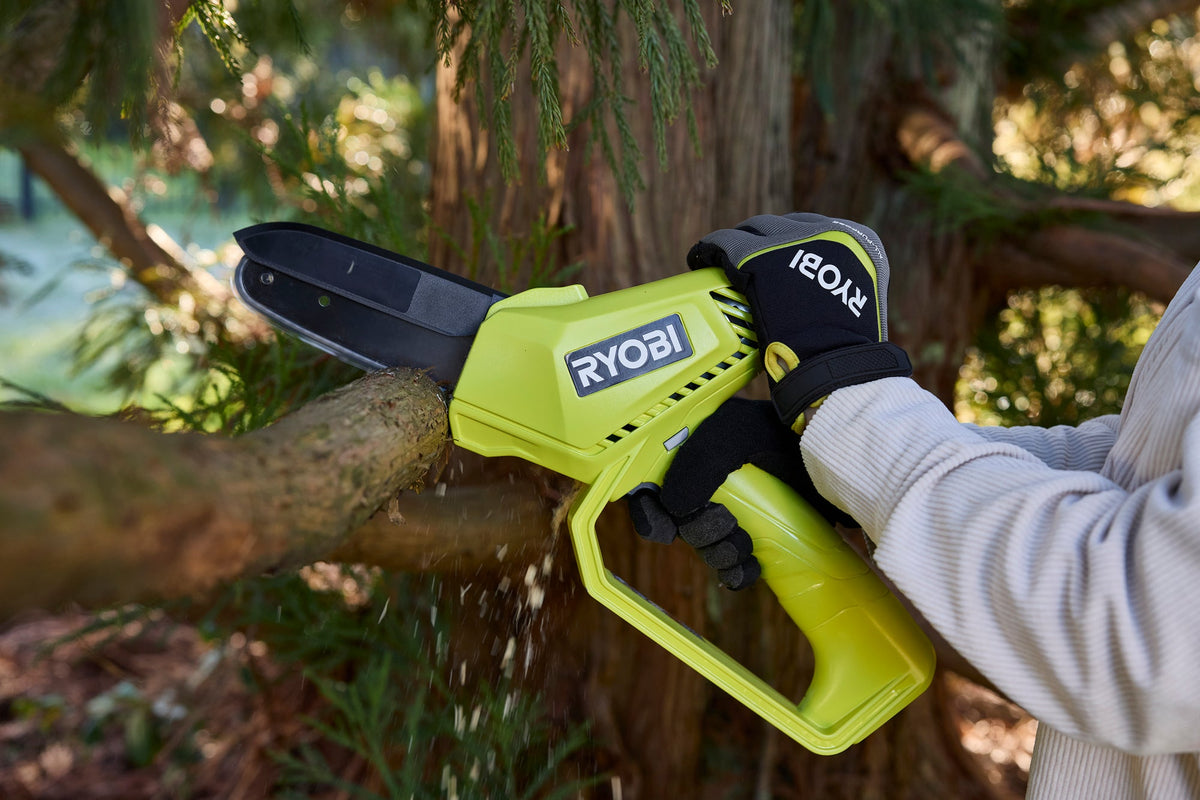 12V 6″ PRUNING CHAINSAW | RYOBI