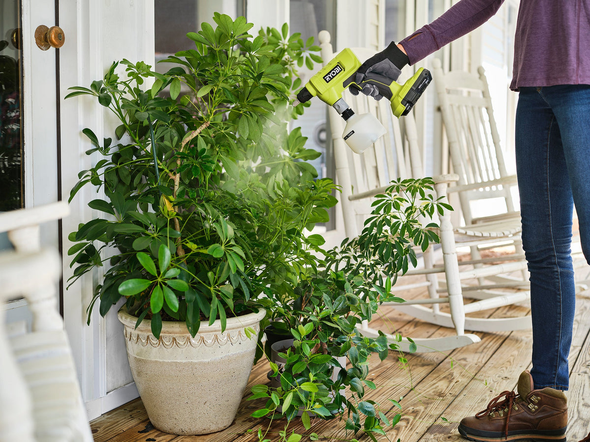 18V ONE+ COMPACT SPRAYER | RYOBI
