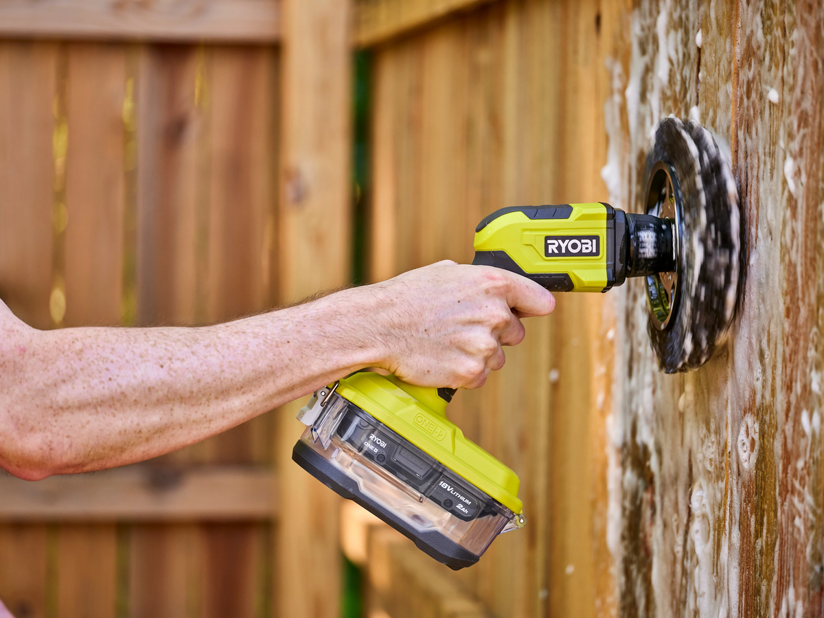 18V ONE+ VORTEX POWER SCRUBBER KIT | RYOBI
