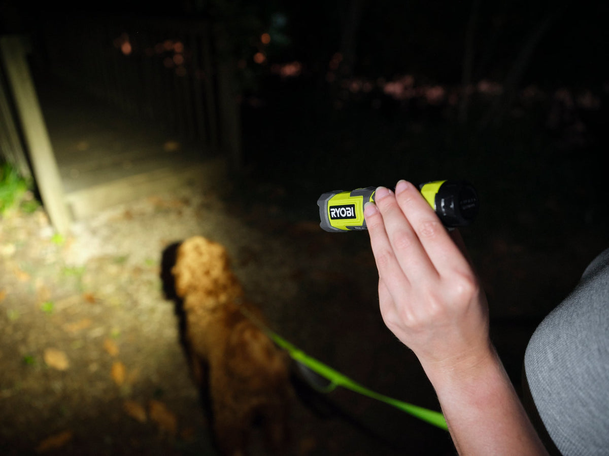 USB LITHIUM COMPACT LED FLASHLIGHT KIT | RYOBI