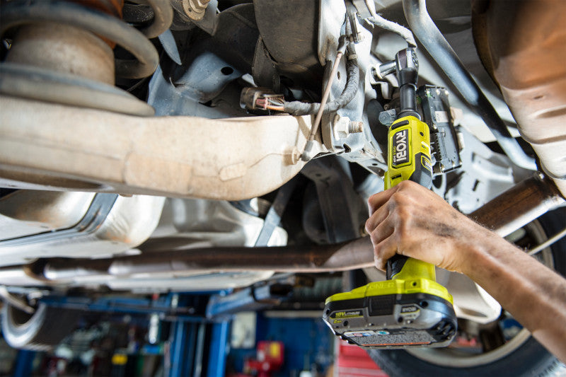 18V ONE+ HP BRUSHLESS 3/8″ EXTENDED REACH RATCHET | RYOBI