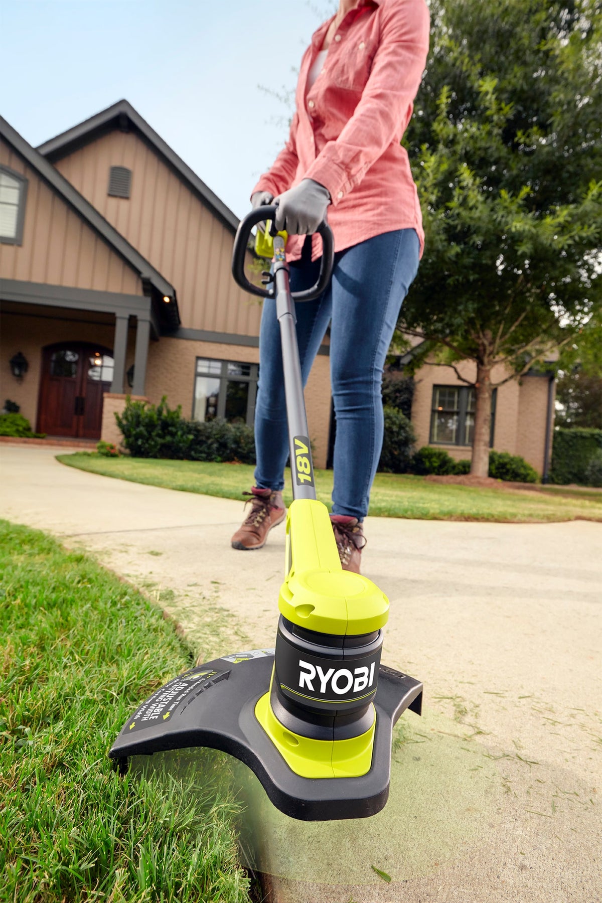 18V ONE+ 13″ STRING TRIMMER/EDGER KIT | RYOBI