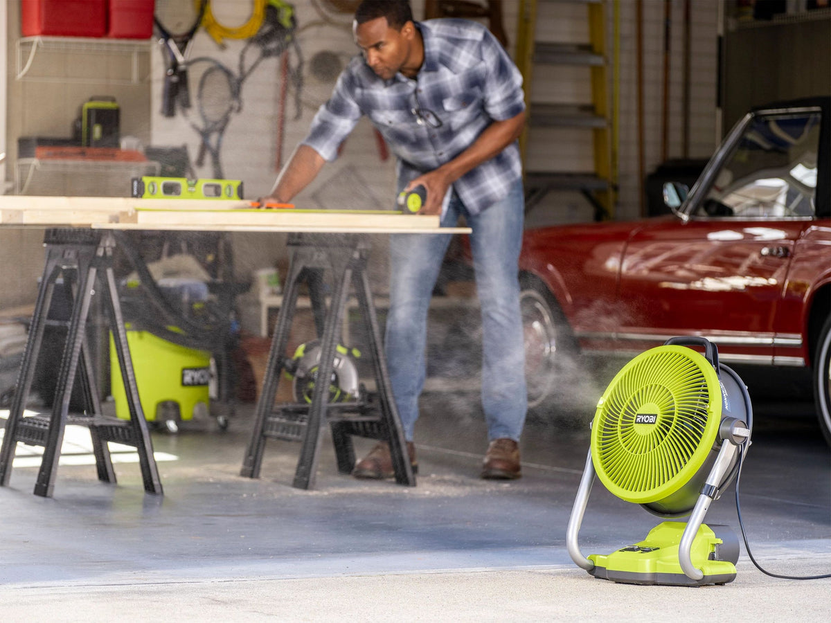 ONE+ 18V CORDLESS HYBRID 12″ MISTING CANNON KIT WITH (1) 4.0 AH BATTERY AND CHARGER | RYOBI