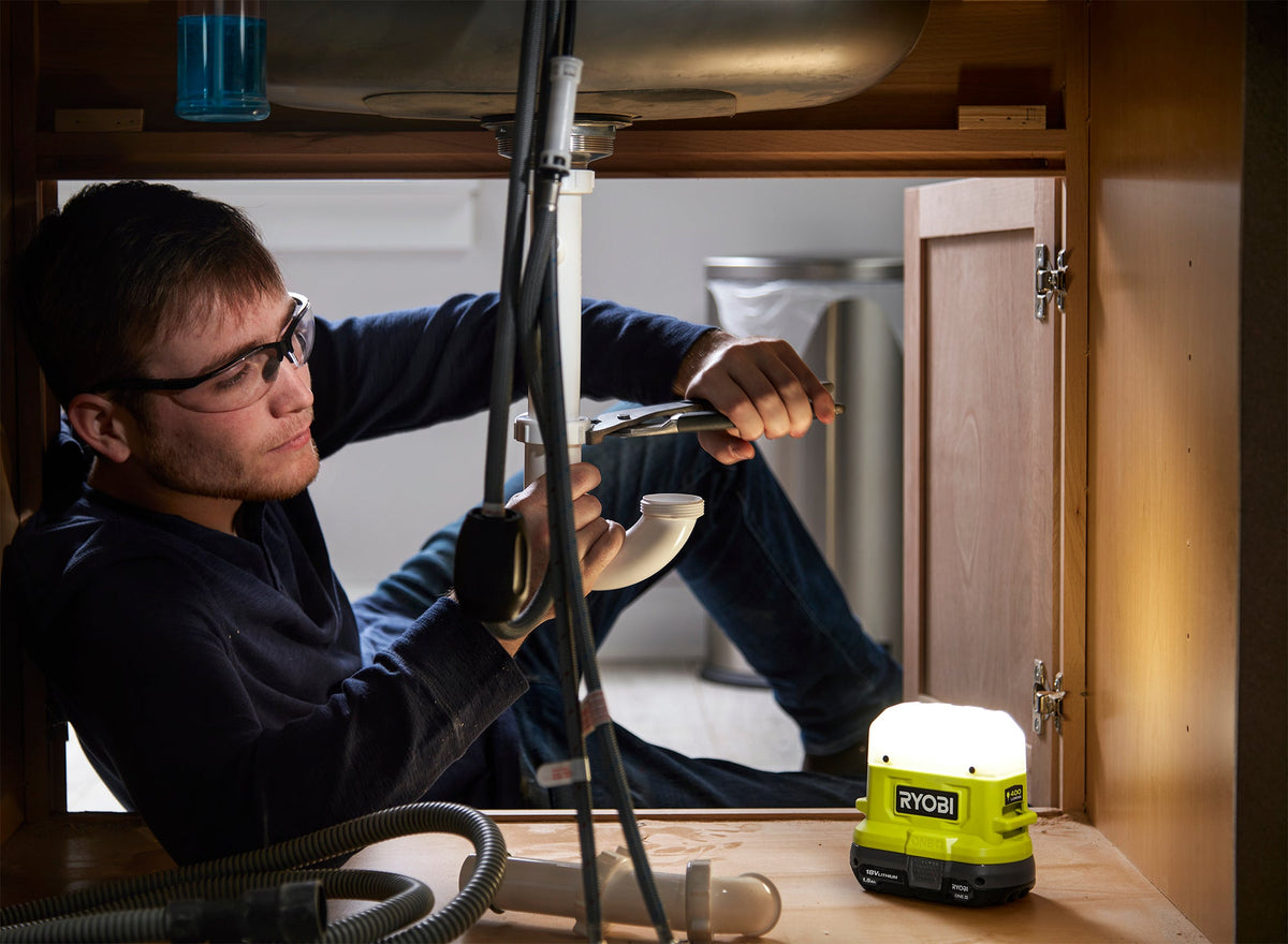 18V ONE+ LED COMPACT AREA LIGHT (TOOL ONLY) | RYOBI