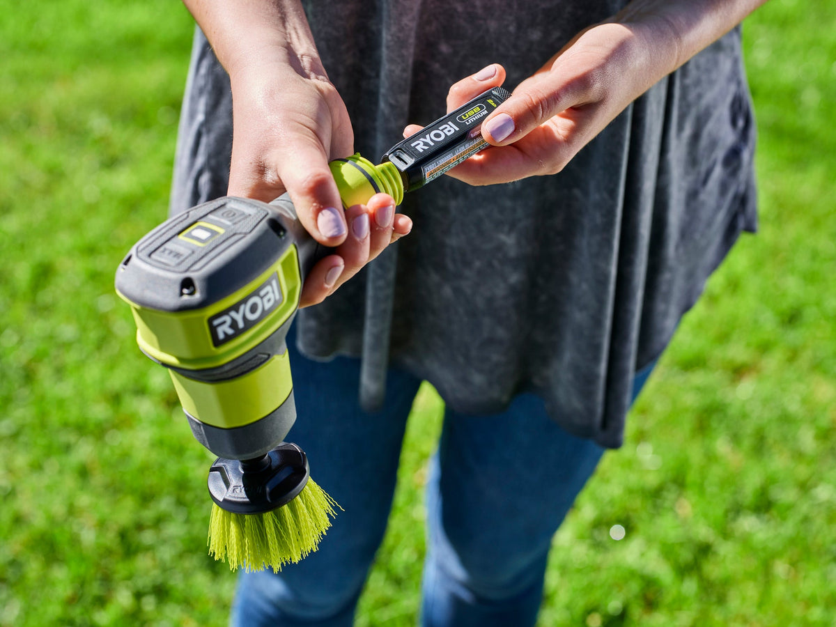 USB LITHIUM POWER SCRUBBER KIT | RYOBI