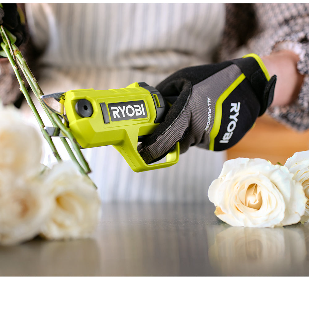 USB LITHIUM PRUNING SHEARS KIT | RYOBI