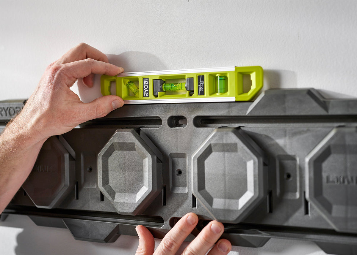 9″ 2-IN-1 TORPEDO LEVEL AND LINE LEVEL | RYOBI
