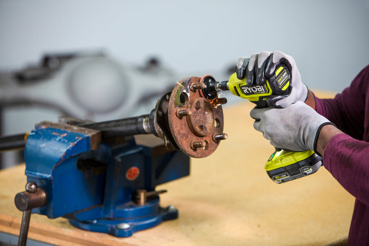 18V ONE+ HP COMPACT BRUSHLESS 1/4″ RIGHT ANGLE DIE GRINDER KIT | RYOBI