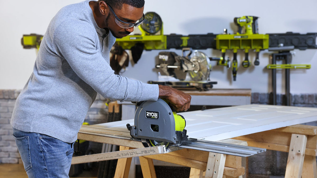 55″ ACCESSORY TRACK | RYOBI