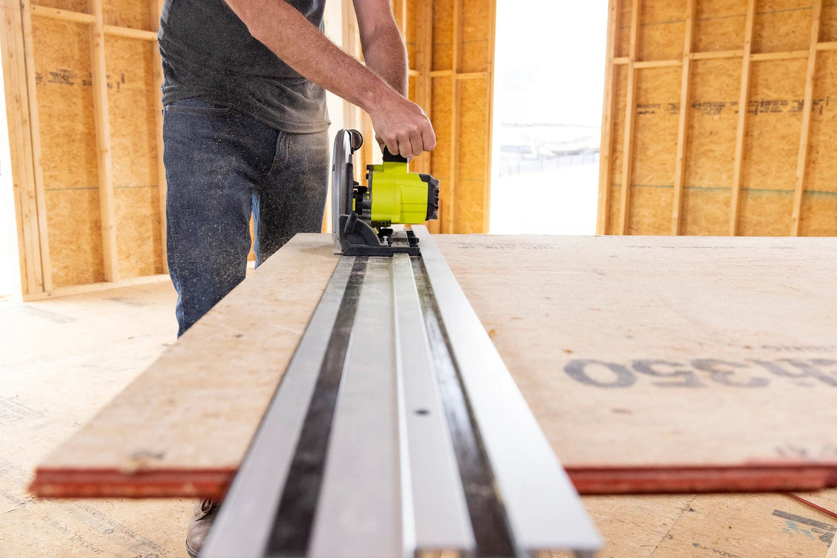 55″ ACCESSORY TRACK | RYOBI