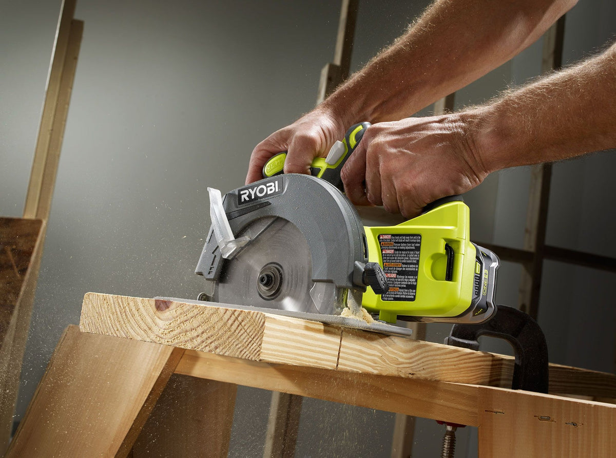 ONE+ 18V CORDLESS 6-1/2″ CIRCULAR SAW KIT | RYOBI