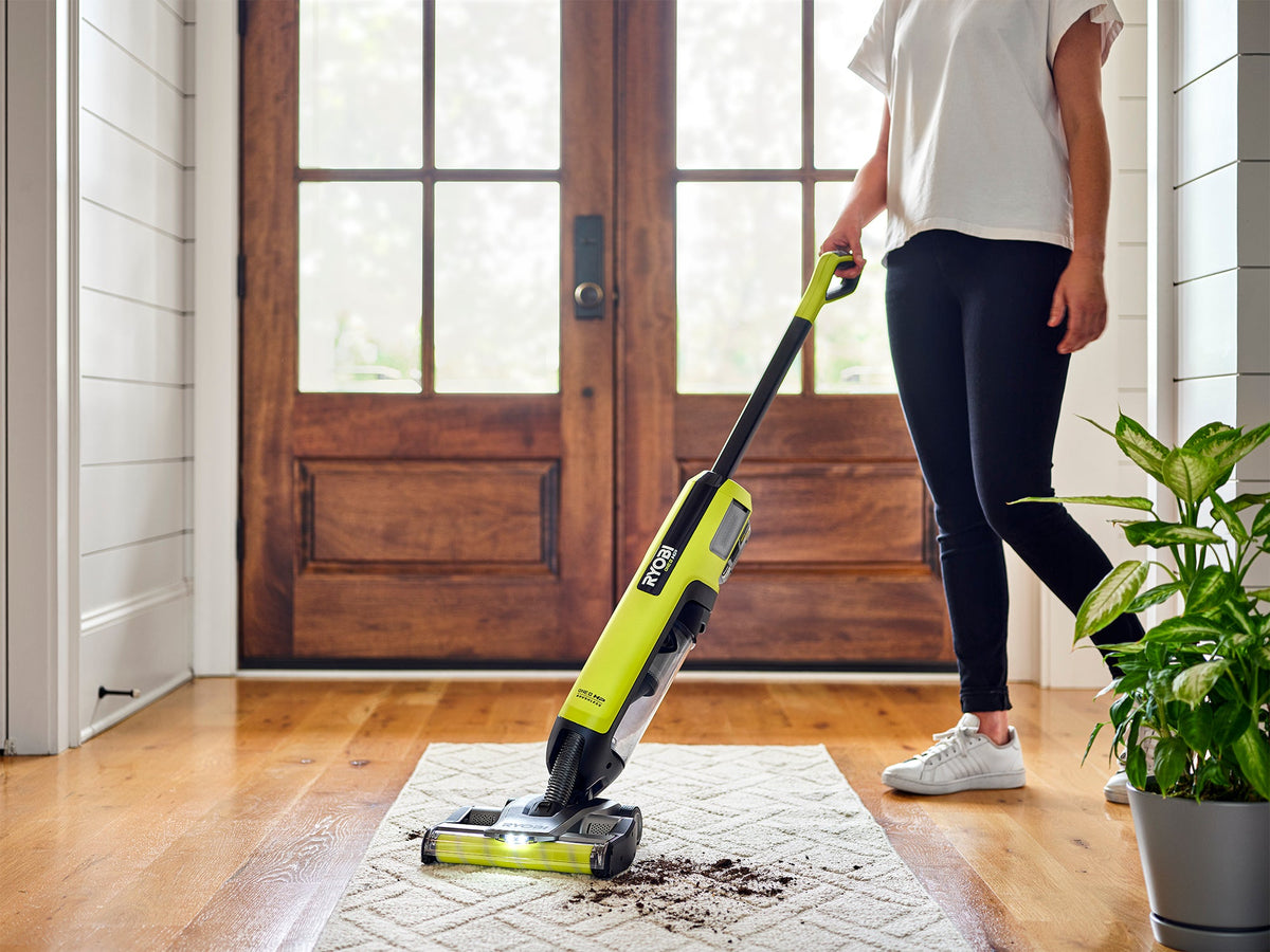 HIGH-CAPACITY STICK VACUUM REPLACEMENT WRAPDEFENSE ROLLER BAR | RYOBI