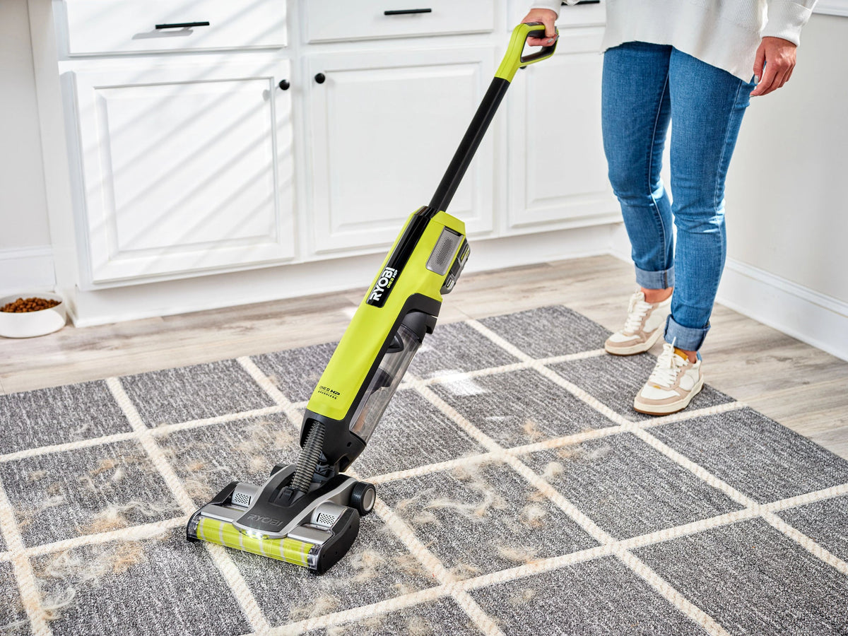 HIGH-CAPACITY STICK VACUUM REPLACEMENT WRAPDEFENSE ROLLER BAR | RYOBI