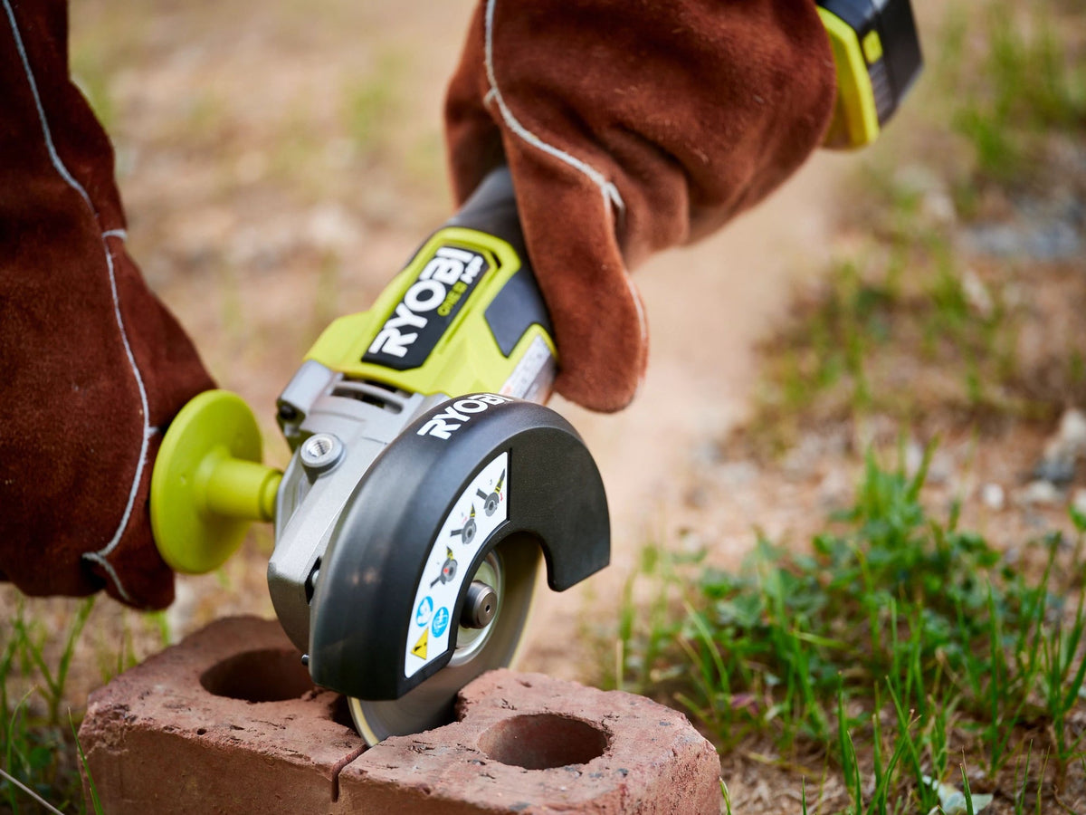 ANGLE GRINDER CUTTING AND GRINDING GUARD KIT | RYOBI